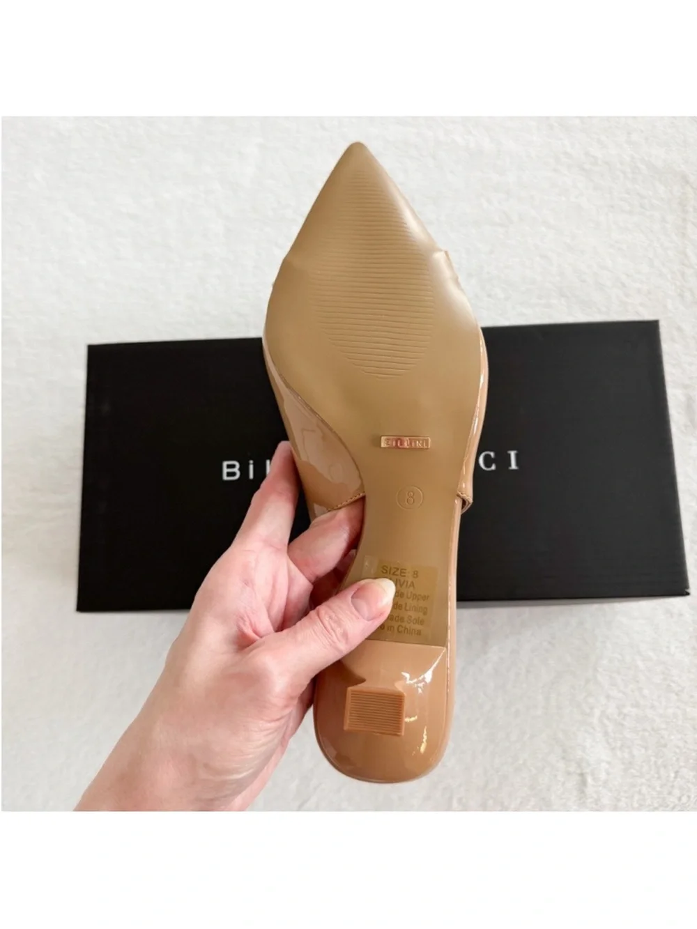 VICI Taupe Patent Slingback Heels Gold Hardware Kitten Heel Size 8, new in box